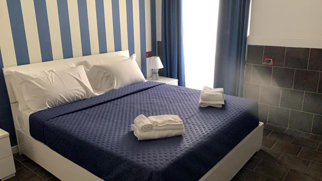 Yacht Club Angioino Hotel Napoli Eksteriør billede